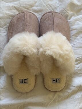 JustFab Harper Slippers - Pink